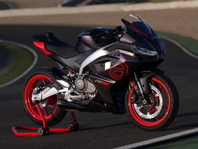 Aprilia RS 457